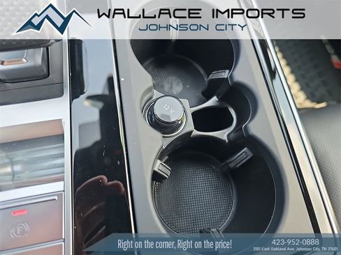 Used 2025 Audi SQ7 Premium Plus image 38