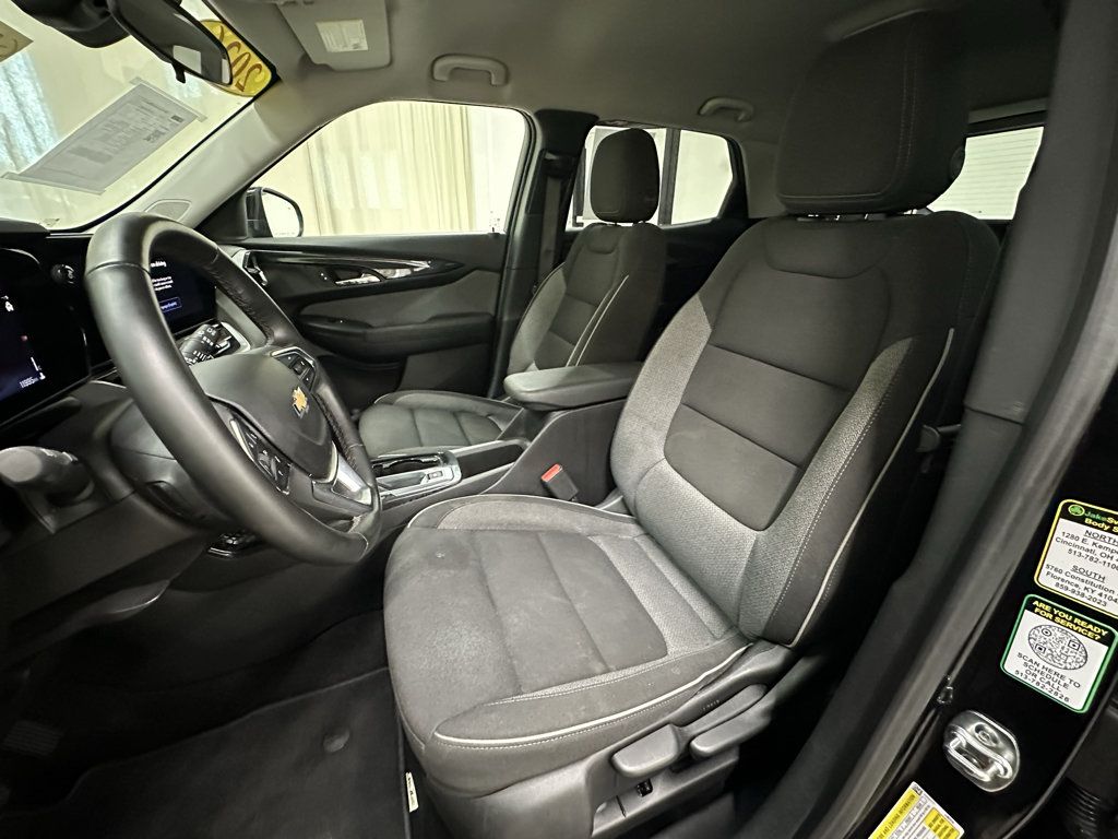 Certified 2026 Chevrolet TrailBlazer LT w/ LT Cold Weather Package FWD image 21