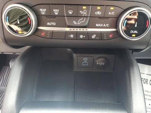 Used 2023 Ford Escape Active AWD/4WD image 26