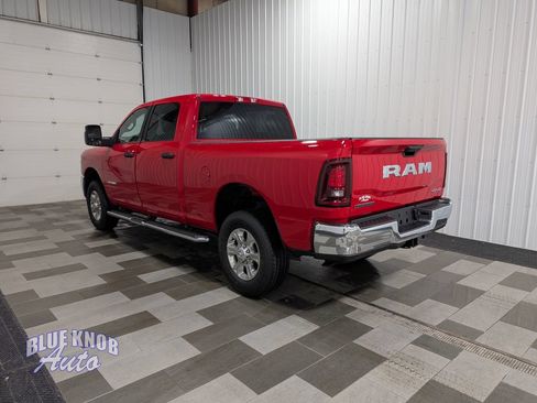 Used 2026 RAM 2500 Big Horn AWD/4WD image 2