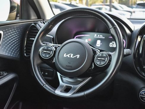 Used 2023 Kia Soul EX image 14