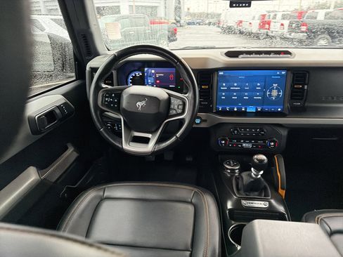 Used 2023 Ford Bronco Badlands image 23