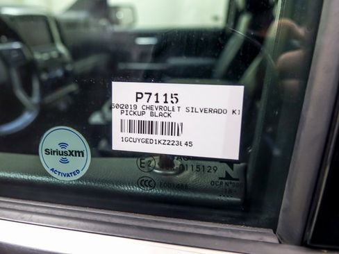 Used 2019 Chevrolet Silverado 1500 LTZ image 28