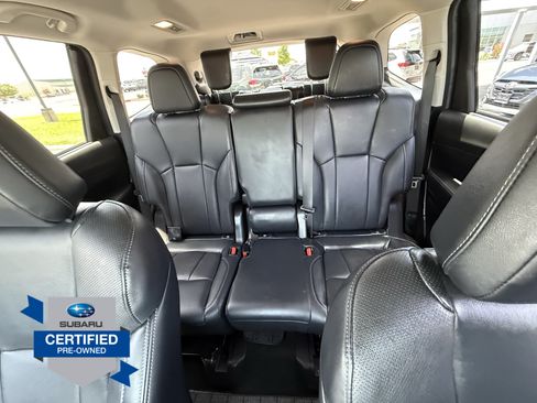 Used 2023 Subaru Ascent Limited AWD/4WD image 19
