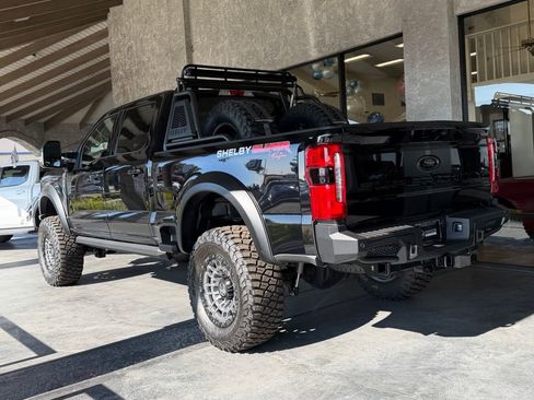 New 2025 Ford F250 Lariat w/ Lariat Ultimate Package AWD/4WD image 5
