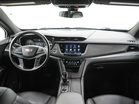 Used 2022 Cadillac XT5 Luxury AWD/4WD image 13