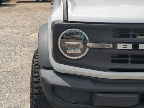 Certified 2022 Ford Bronco 4-Door AWD/4WD image 8