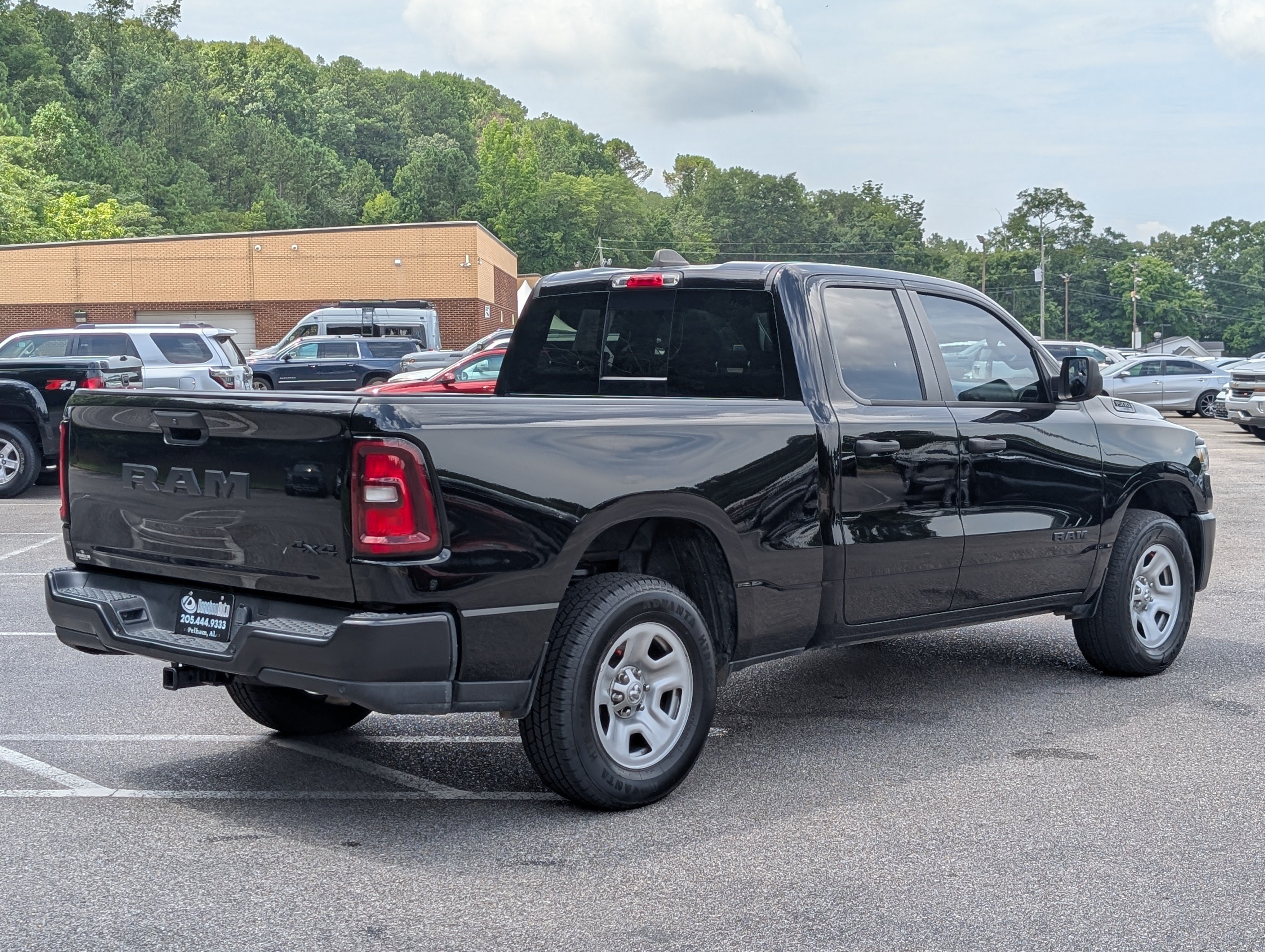 Used 2025 RAM 1500 Tradesman AWD/4WD image 9