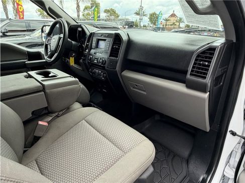 Used 2018 Ford F150 XLT RWD image 26