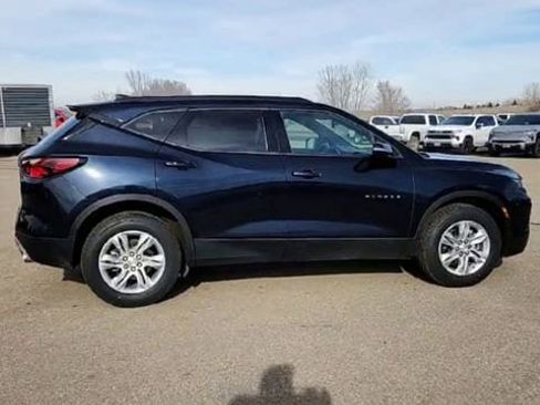 Used 2020 Chevrolet Blazer LT image 9