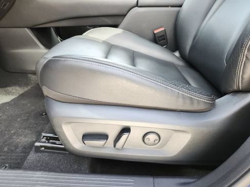 Used 2021 Nissan Rogue SL FWD image 23
