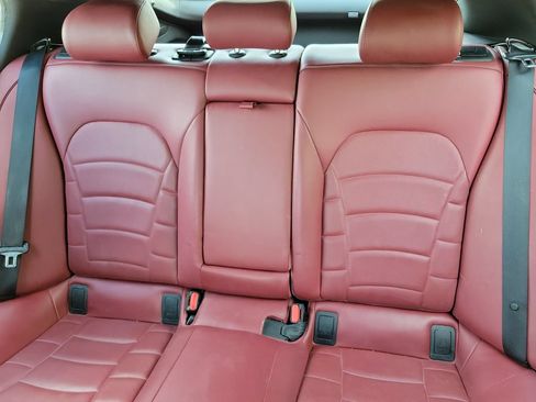 Used 2022 Kia Stinger GT2 w/ Red Interior Color Package RWD image 14