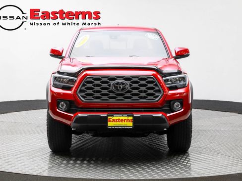Used 2022 Toyota Tacoma TRD Off-Road w/ Black Out Package (TMS) image 2