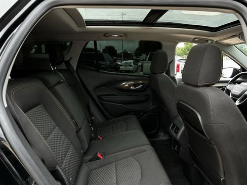 Used 2020 GMC Terrain SLE w/ Driver Convenience Package AWD/4WD image 30
