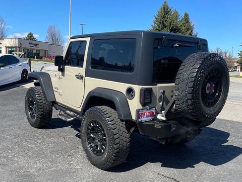 Used 2017 Jeep Wrangler Sport w/ LED Lighting Group image 4