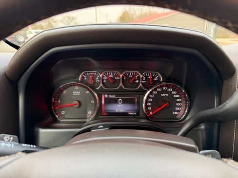 Used 2015 GMC Sierra 1500 SLE w/ SLE Value Package image 6