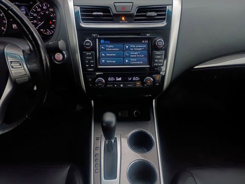 Used 2013 Nissan Altima 3.5 SL w/ Technology Pkg image 3