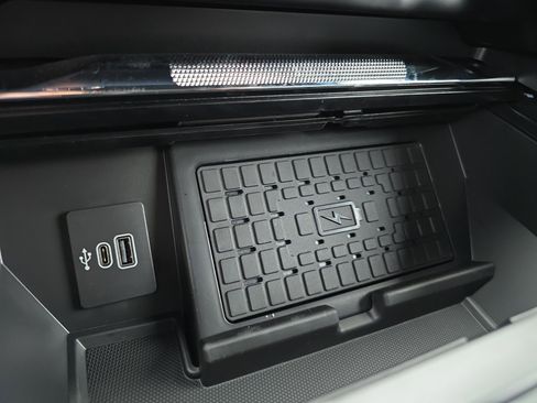 New 2025 Ford F150 Lariat w/ Equipment Group 501A Mid image 32