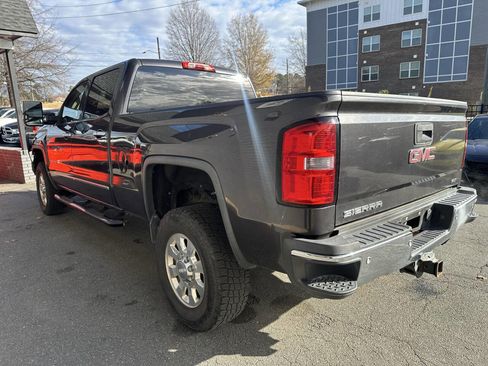 Used 2015 GMC Sierra 2500 SLT image 5
