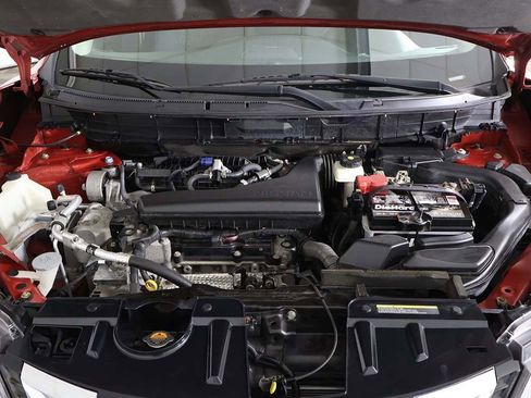 Used 2018 Nissan Rogue SV w/ Sun & Sound Touring Package image 24