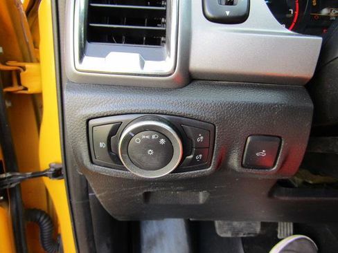 Used 2021 Ford Ranger XLT w/ FX4 Off-Road Package image 19