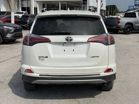 Used 2018 Toyota RAV4 Limited FWD image 6
