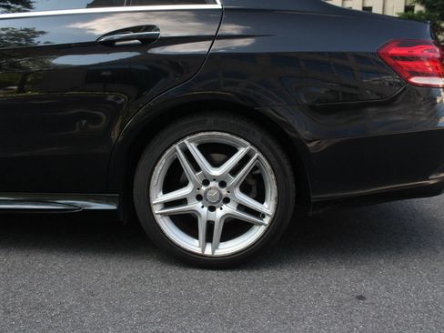 Used 2014 Mercedes-Benz E 350 Sedan image 10