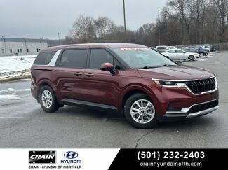 Used 2023 Kia Carnival LX video 1