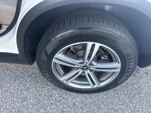 Certified 2022 Mercedes-Benz GLC 300 image 10