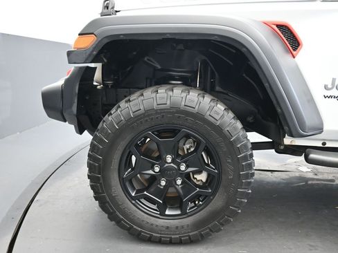 Used 2020 Jeep Wrangler Sport image 43
