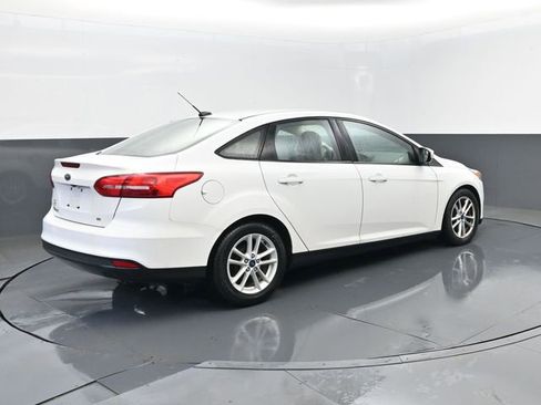 Used 2017 Ford Focus SE image 19