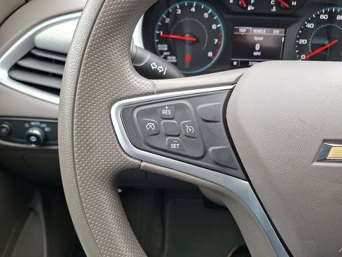 Used 2022 Chevrolet Malibu LS image 22