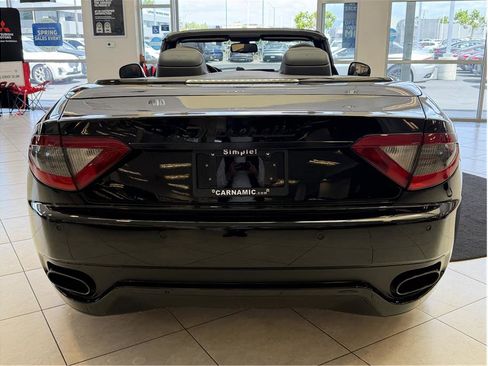 Used 2017 Maserati GranTurismo Sport RWD image 6