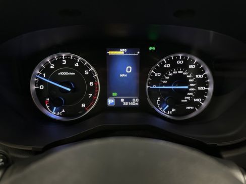 Used 2022 Subaru Ascent Limited w/ Technology Package image 14