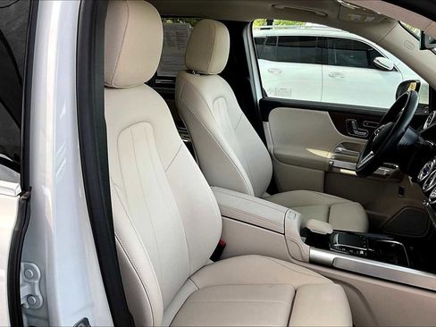 Certified 2023 Mercedes-Benz GLB 250 w/ Premium Package image 8