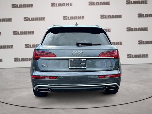 Certified 2023 Audi Q5 2.0T Premium w/ Convenience Package AWD/4WD image 4