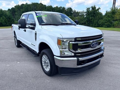Certified 2022 Ford F250 XLT AWD/4WD image 1