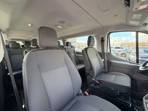 Used 2023 Ford Transit 350 XLT RWD image 14