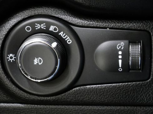 Used 2021 Dodge Durango GT image 13