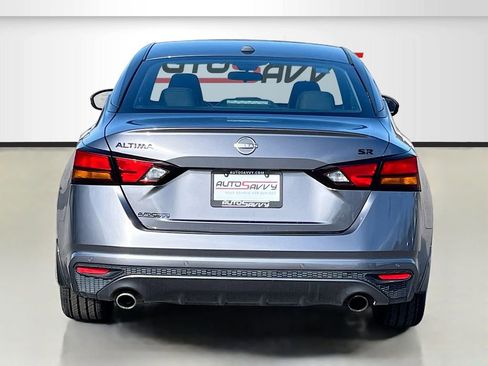 Used 2022 Nissan Altima 2.5 SR w/ Midnight Edition Package FWD image 6