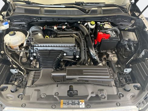 Used 2023 Lincoln Corsair FWD image 21