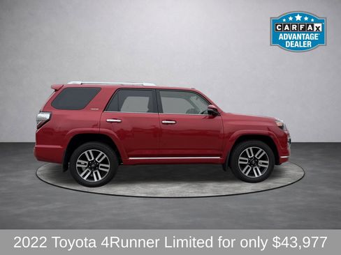 Used 2022 Toyota 4Runner Limited AWD/4WD image 2
