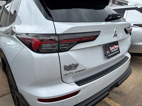 New 2026 Mitsubishi Outlander Trail Edition AWD/4WD image 46