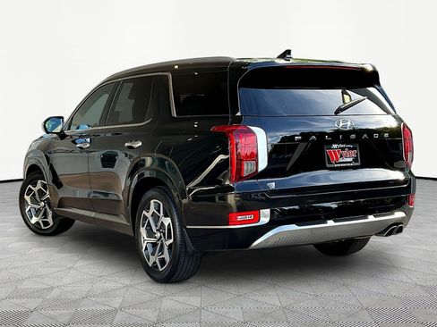 Used 2022 Hyundai Palisade Calligraphy w/ Winter Package FWD image 4