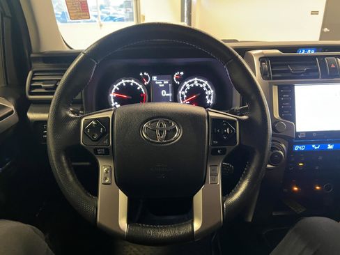 Used 2023 Toyota 4Runner Limited image 11