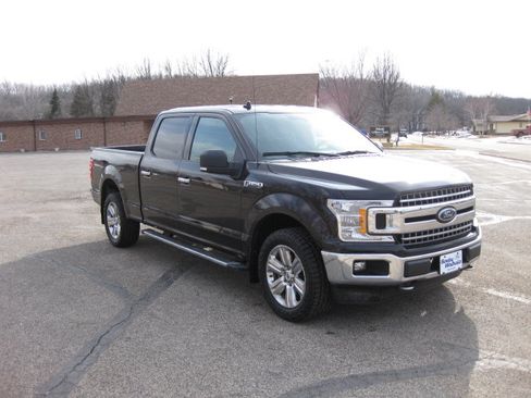 Used 2018 Ford F150 XLT w/ Equipment Group 302A Luxury AWD/4WD image 2