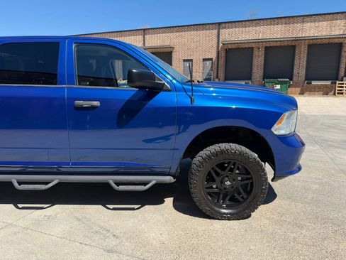 Used 2014 RAM 1500 Express RWD image 10