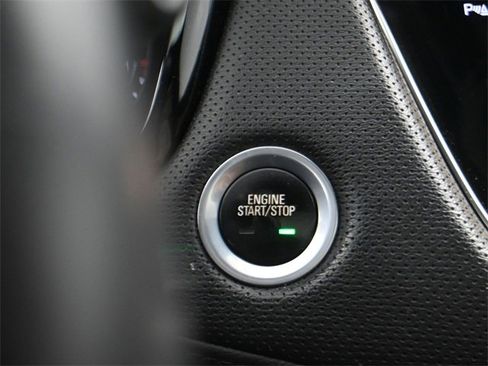 Used 2017 Cadillac XT5 Premium Luxury w/ LPO, Wheel Lock Package image 19