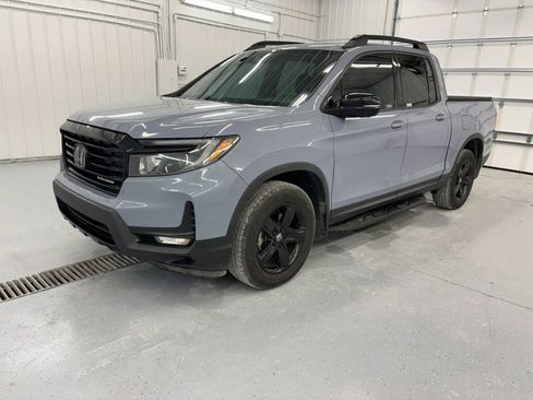 Used 2023 Honda Ridgeline Black Edition image 11
