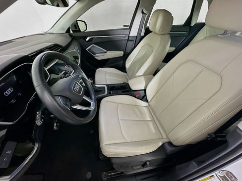 Used 2022 Audi Q3 2.0T Premium Plus w/ Premium Plus Package image 13